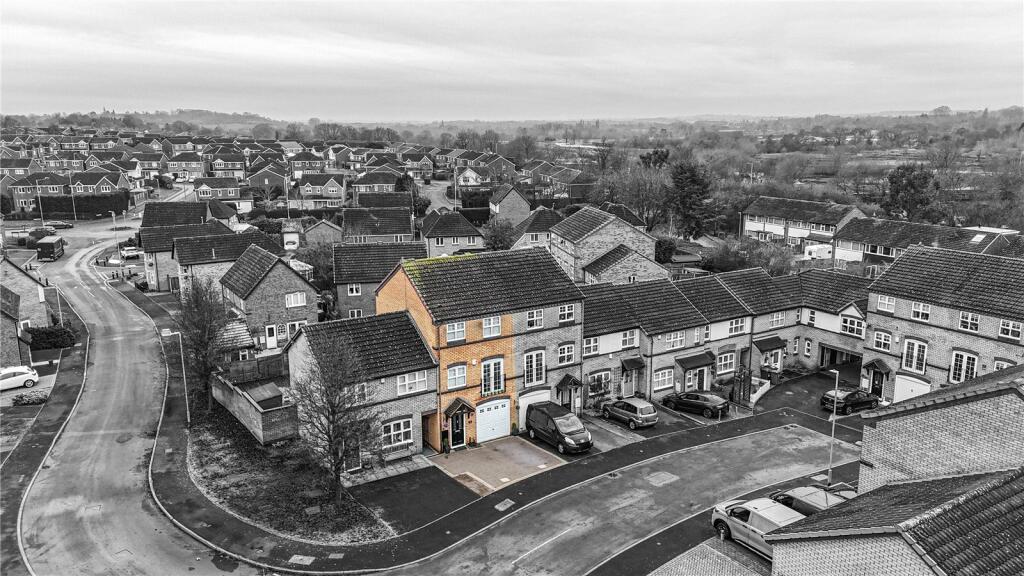 Additional image 23 of Fox Close, Tamworth, Staffordshire, B77