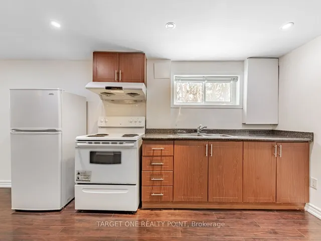 Additional image 26 of 205 Pineway Blvd