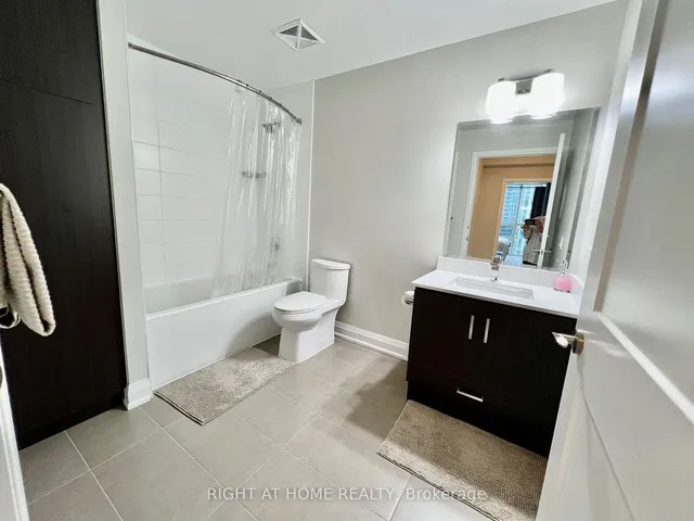 Additional image 9 of 15 Lynch St Unit 1407