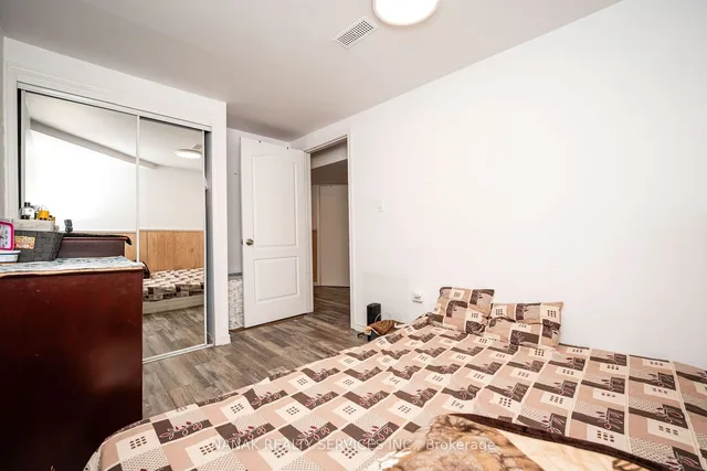 Additional image 36 of 133 Murray St St