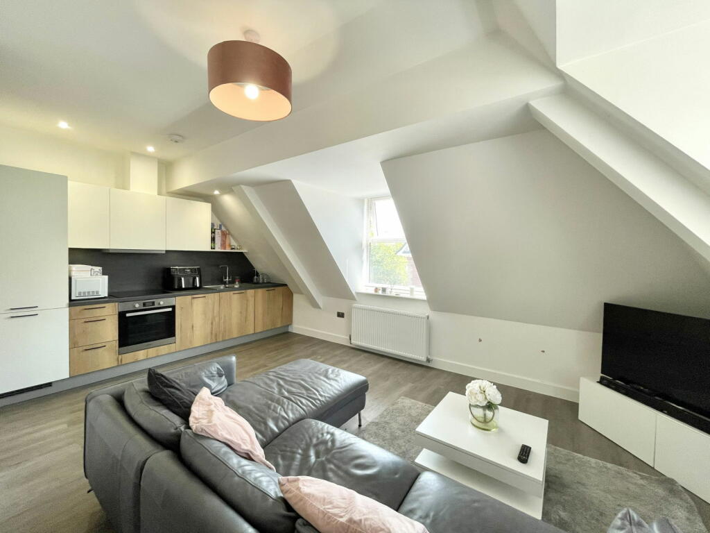 Additional image 20 of Royal House, Princes Gate, Homer Road, Solihull