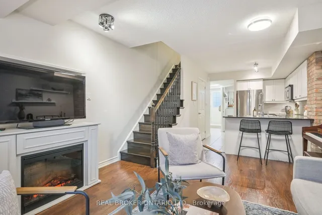 Additional image 19 of 30 Elsie Lane Unit 104