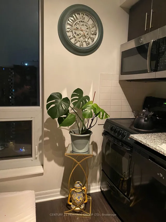 Additional image 2 of 30 Herons Hill Way Unit 1604