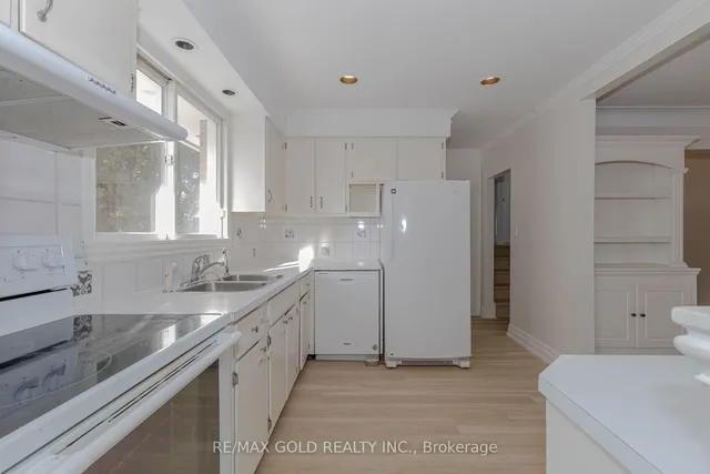 Additional image 8 of 294 Cheltenham Rd