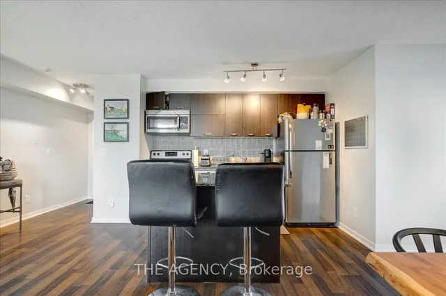 Additional image 15 of 38 Joe Shuster Way Unit 407