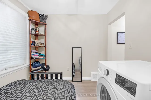 Additional image 15 of 1617 Main St