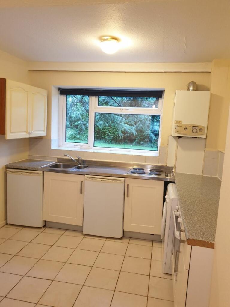 Additional image 5 of Conifer Court, Moor Green Lane, Birmingham