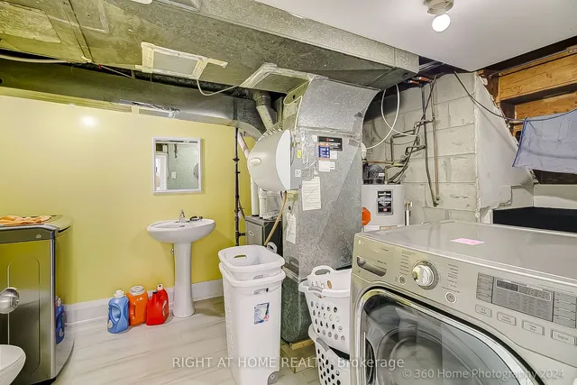 Additional image 29 of 38 Whitbread Cres