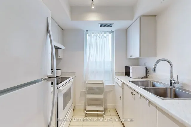 Additional image 17 of 1346 Danforth Rd Unit 413