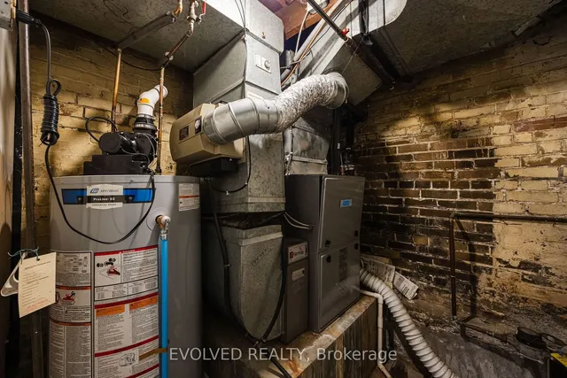 Additional image 37 of 21 Torrens Ave