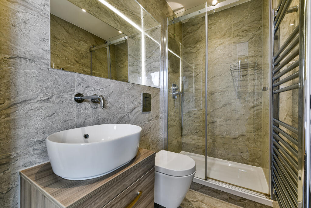 Additional image 4 of Everard Close, St. Albans, Hertfordshire, AL1