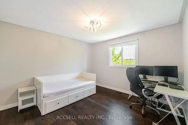 Additional image 23 of 29 Riviera Rdge