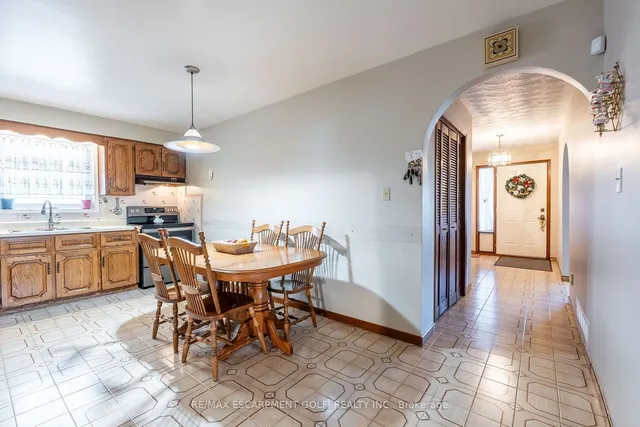 Additional image 9 of 222 Wood St