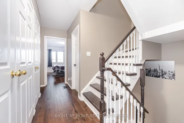 Additional image 19 of 2525 Gerrard St