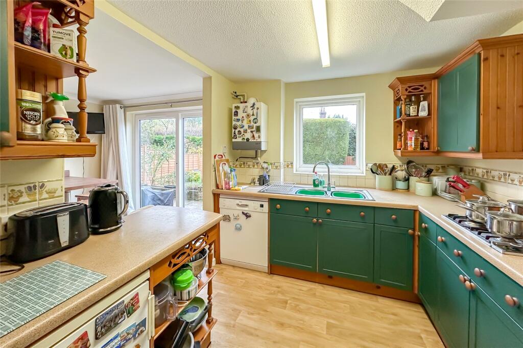 Additional image 13 of Broadstone Road, Harpenden, Hertfordshire, AL5