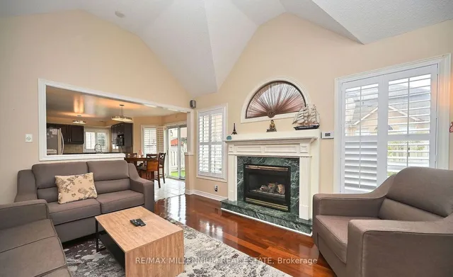 Additional image 9 of 46 Mint Leaf Blvd