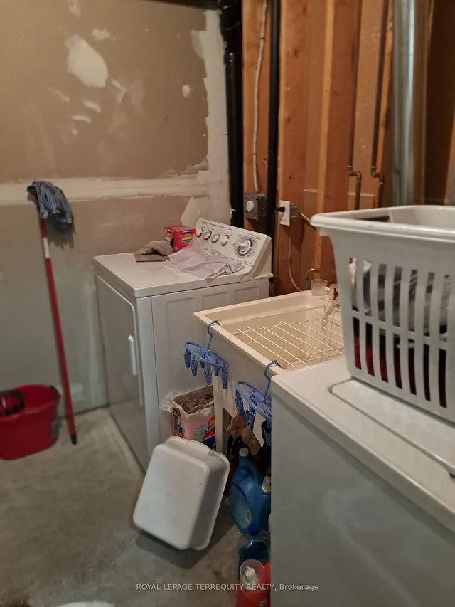 Additional image 19 of 4950 Albina Way Unit 70