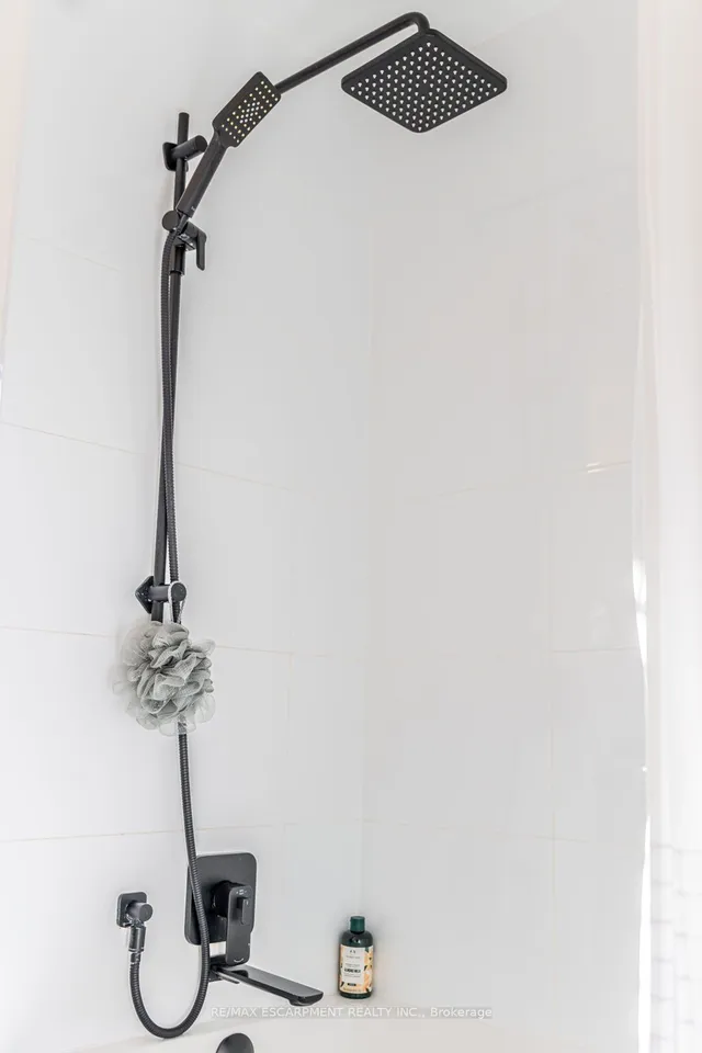 Additional image 24 of 2014 Cavendish Dr