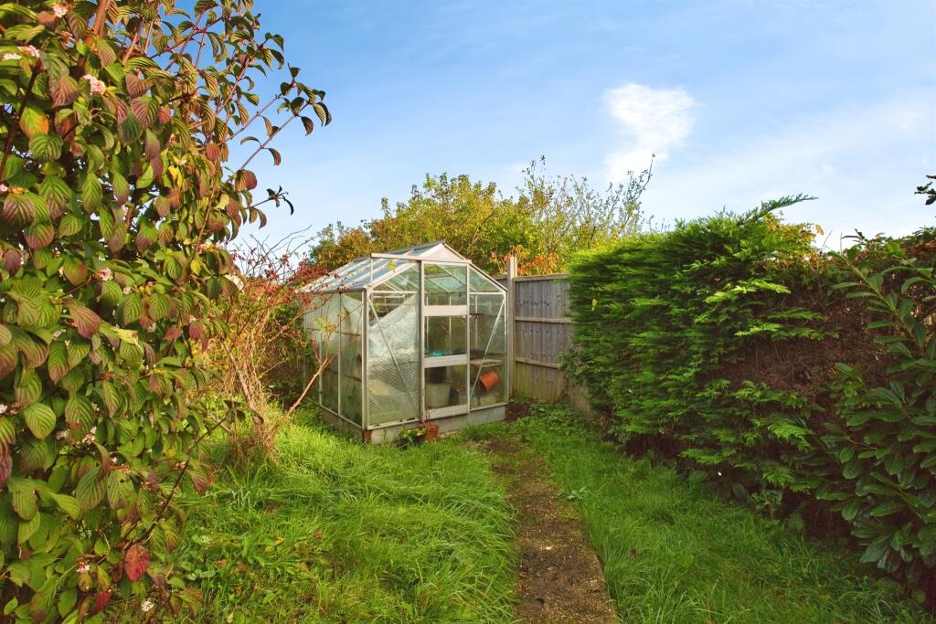 Additional image 14 of Chelston Avenue, Yeovil