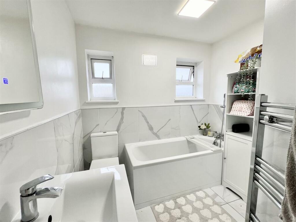 Additional image 15 of Cornwall Avenue, Oldbury