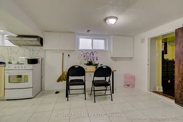 Additional image 27 of 38 Whitbread Cres