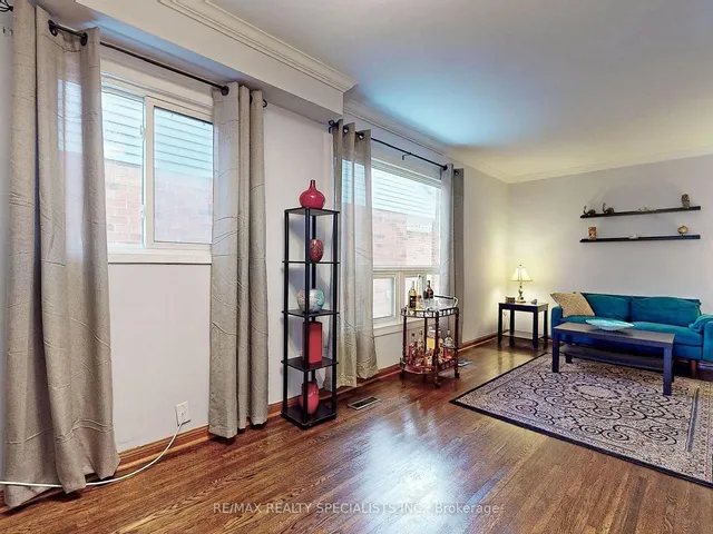 Additional image 6 of 8 Stephensen Crt