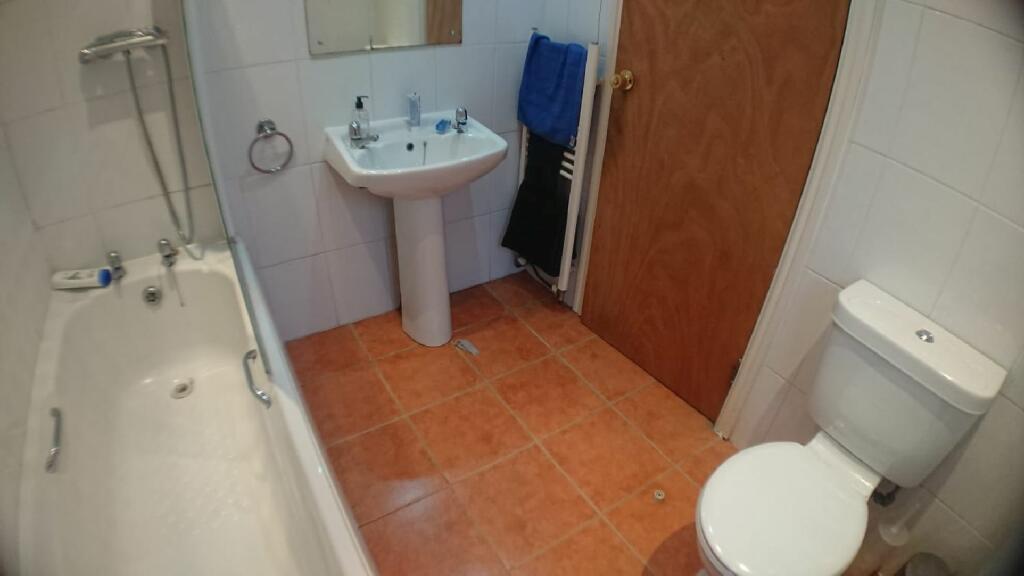 Additional image 4 of Warwards Lane, Selly Oak, Birmingham, West Midlands, B29