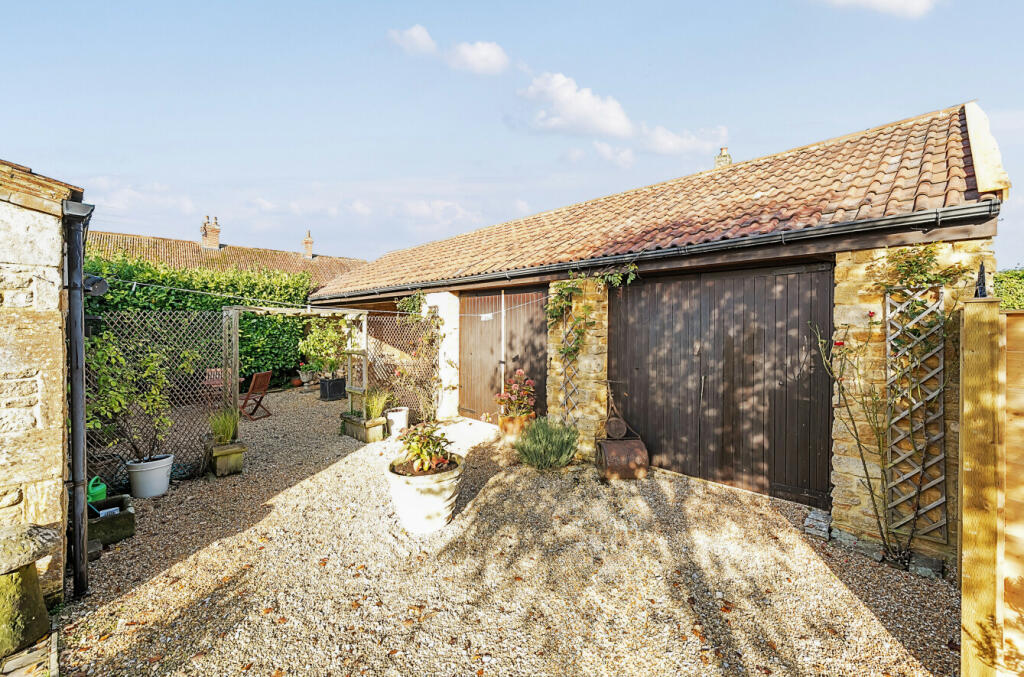 Additional image 31 of Queen Street, Tintinhull, Yeovil, Somerset, BA22