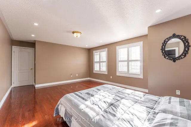 Additional image 6 of 16 Runnymede Cres