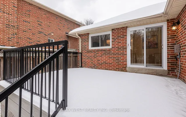 Additional image 38 of 44 Regentview Dr
