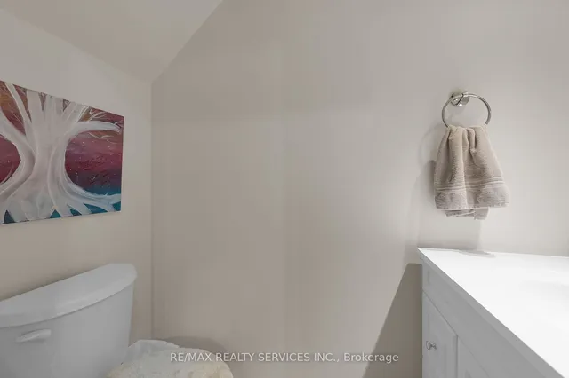 Additional image 13 of 50 Carisbrooke Crt Unit 50