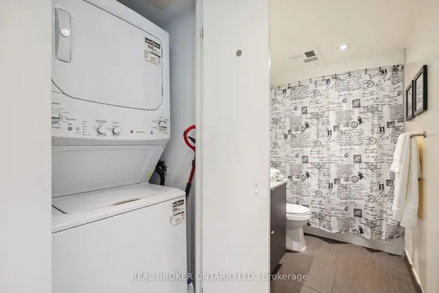 Additional image 18 of 170 Fort York Blvd Unit 303