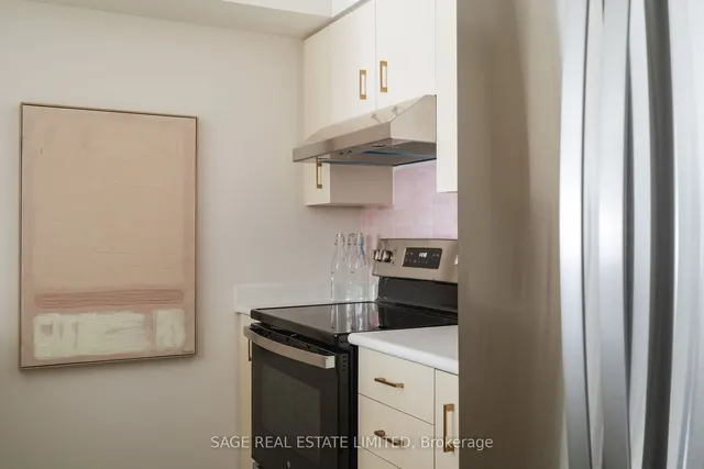 Additional image 4 of 70 Mill St Unit 704