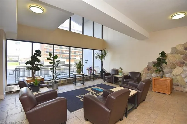 Additional image 10 of 150 Charlton Ave Unit 504