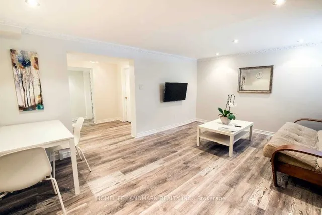 Additional image 29 of 177 Delhi Ave