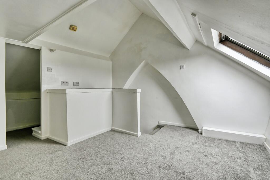 Additional image 13 of Wilnecote Lane, Tamworth, B77