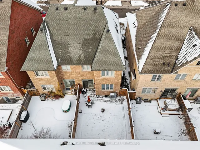 Additional image 38 of 27 Goldthread Terr