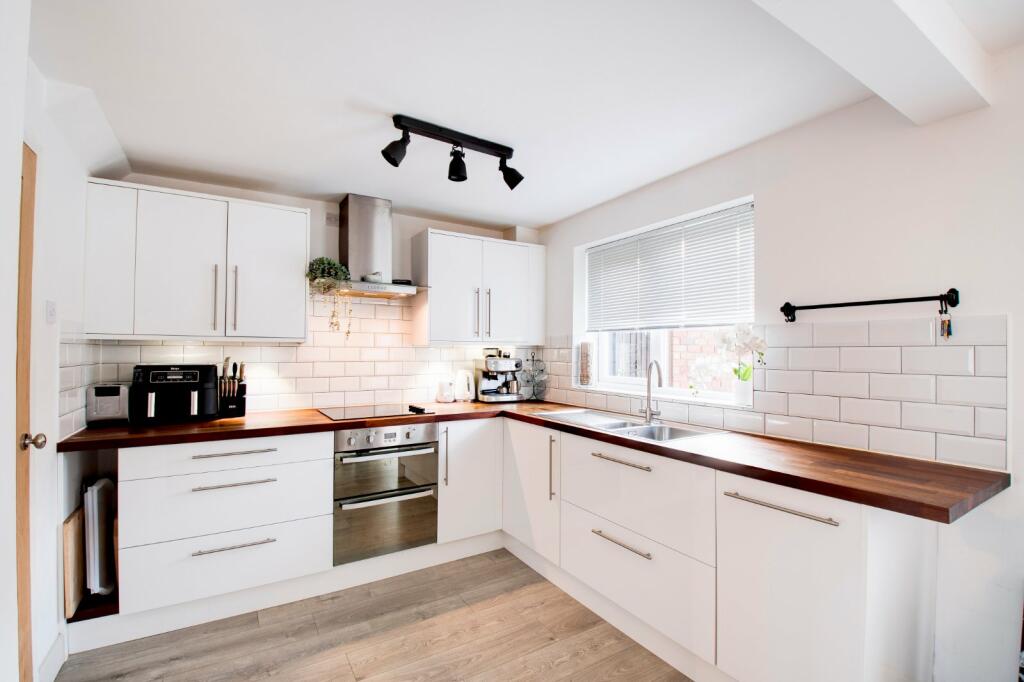 Additional image 4 of Moorfield Drive, Halesowen, West Midlands, B63