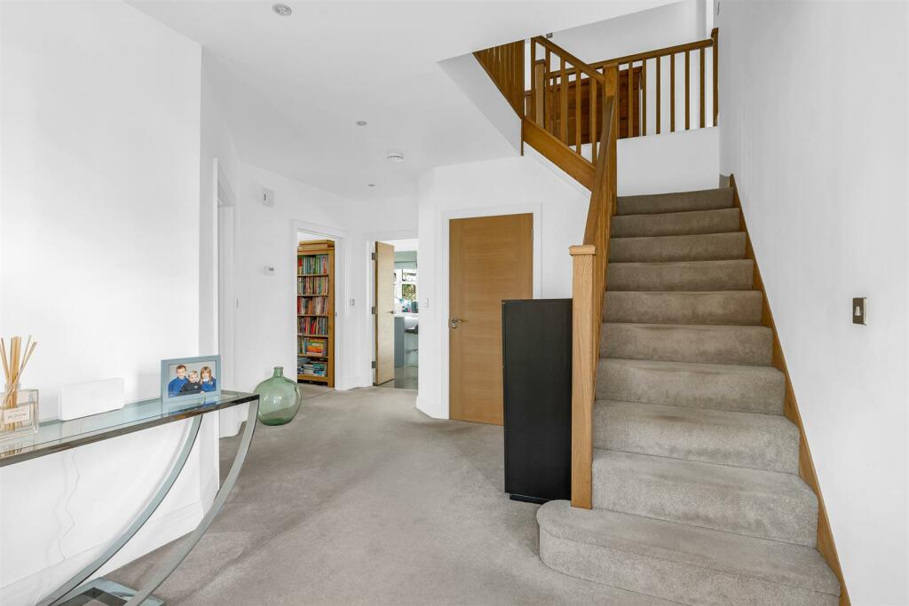 Additional image 14 of Butterwick Way, Welwyn