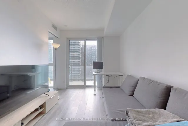 Additional image 7 of 87 Peter St Unit 3701