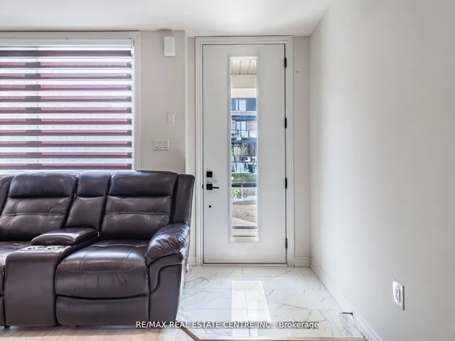 Additional image 8 of 45 Knotsberry Circ