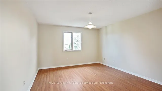 Additional image 24 of 524 Chillingham Cres