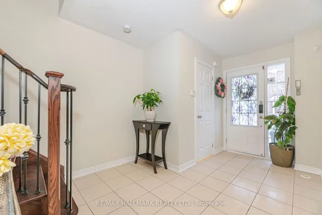 Additional image 3 of 39 Pin Lane