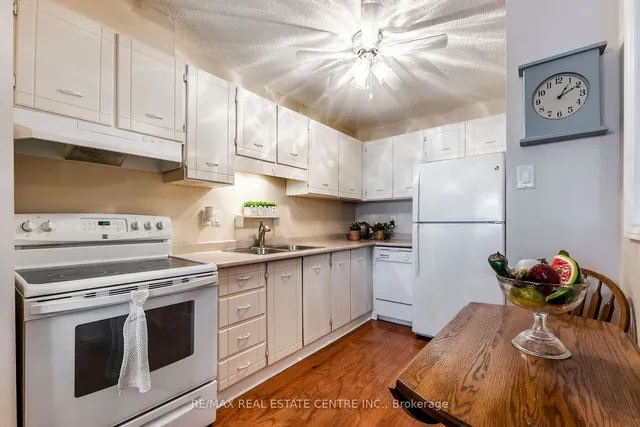 Additional image 9 of 81 Millside Dr Unit 902