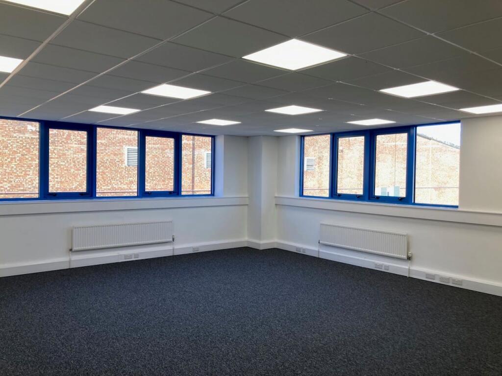 Additional image 4 of Unit 4, Apex Point, Travellers Lane, Welham Green, AL9 7HB