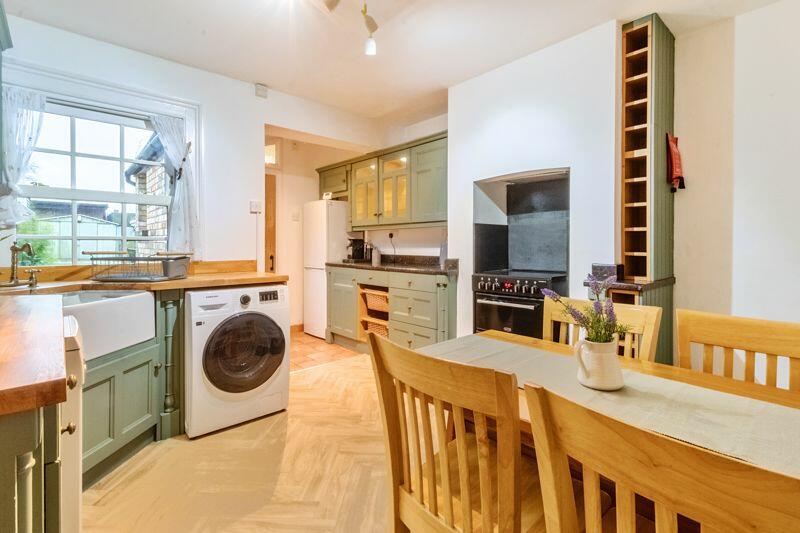 Additional image 4 of Chantry Lane, Hatfield