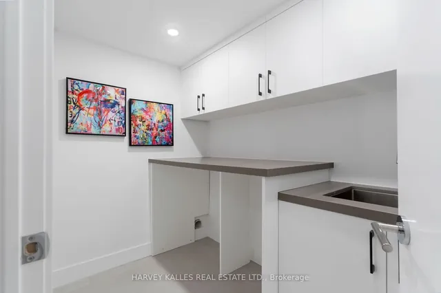 Additional image 38 of 30 Roseland Dr