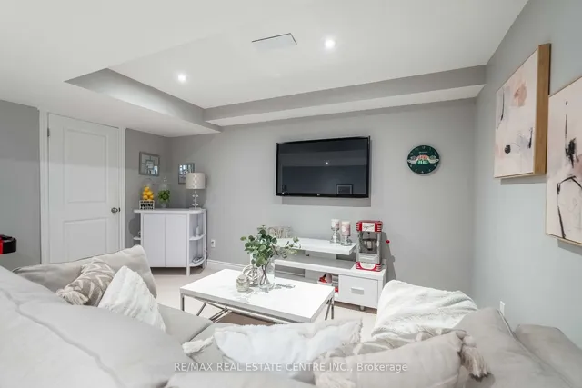 Additional image 6 of 45 Seabreeze Cres Unit 10