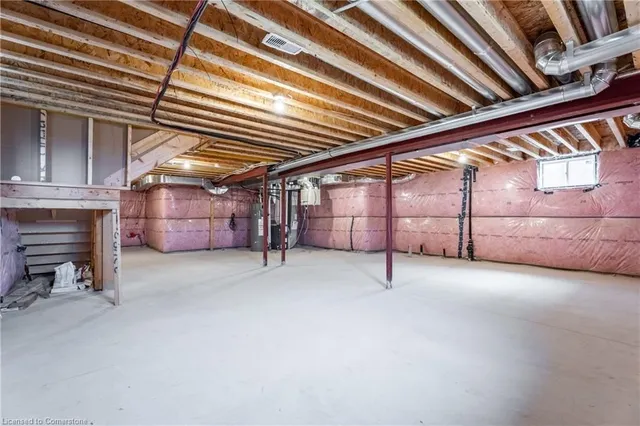 Additional image 34 of 117 Whitefish Cres