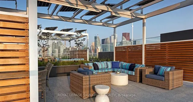 Additional image 24 of 15 Merchants' Wharf Unit 344